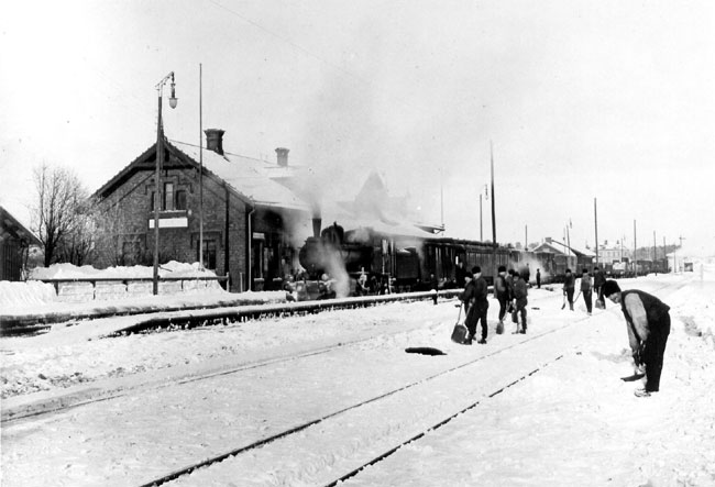 Lule stationshus och bangrd 1910
