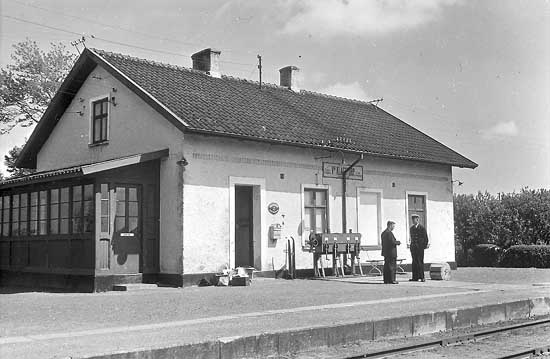 Västra Klagstorps station year 1945