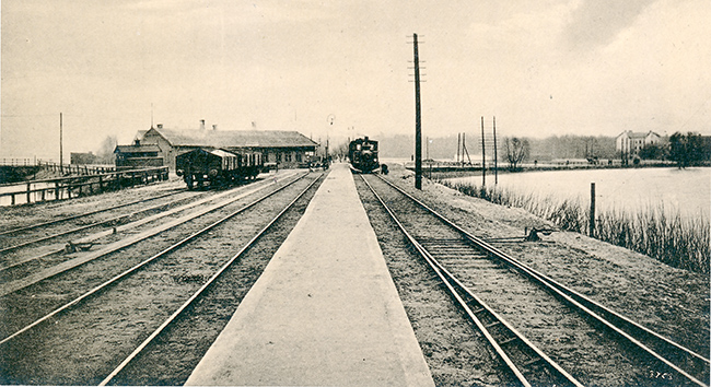 Den nyanlagda "provisoriska" stationen Långebro 1901