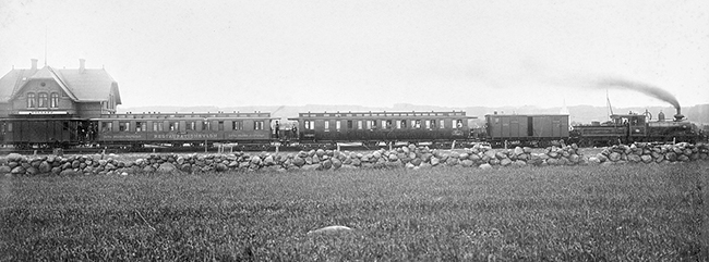 Tollarp omkring 1904.Persontåg Östra Skånes Järnväg, ÖSJ