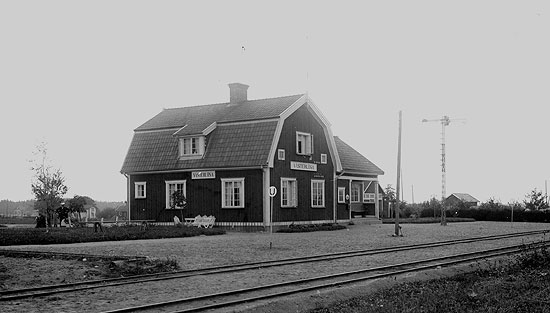 Vsterlsa station omkring 1916. En av stationerna p Vderstad - Sknninge - Brnninge Jrnvg, VSBJ.