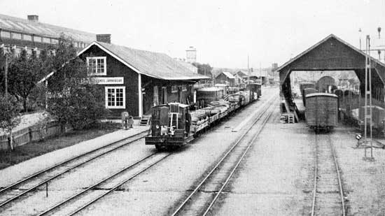 Lokomotor p med gengasdrift p rebro Sdra station i brjan av 1940-talet.