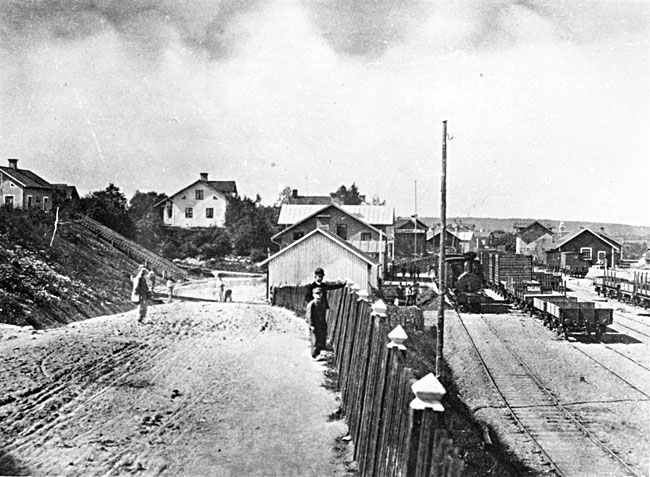 Sdra Dalarnas Jrnvg, SDJ, Avesta stationsomrde och en del av samhllet 1881