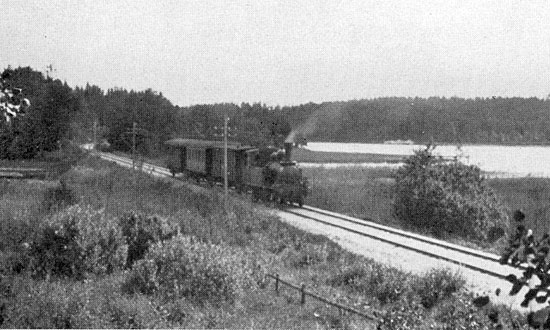 MlSlJ Passegertrain att the line year 1920