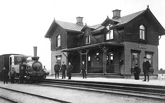 Strngns station year 1896. Engine NrSlJ No. 6