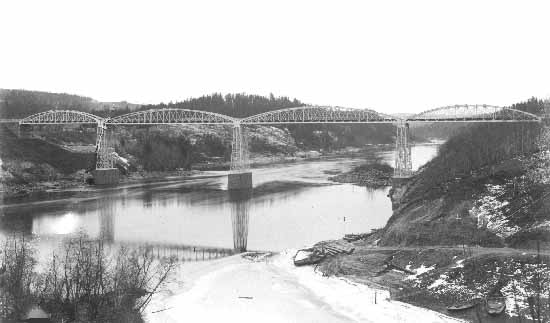 The railway bridge at Indalsälven