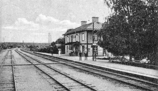 Järbo station around year 1920