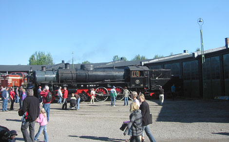 9 september 2006. OKB H24 SJ F1200 vid vändskivan på Sveriges Järnvägsmuseum under TÅG 150